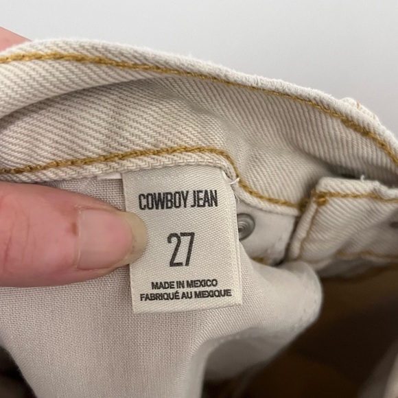 BDG Cowboy High Rise Distressed Jeans Tan Bootcut Size 27 - Picture 5 of 13